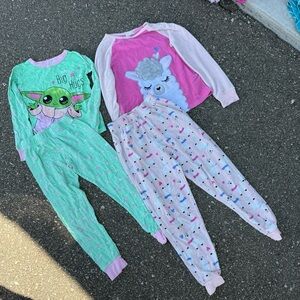 Girls 7/8 pajama sets : baby yoda and llama